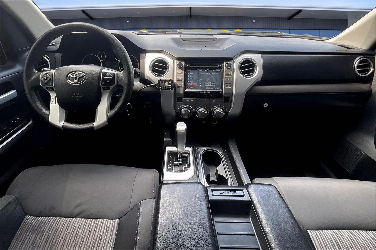 2016 TOYOTA TUNDRA CREWMAX SR5 Houston TX