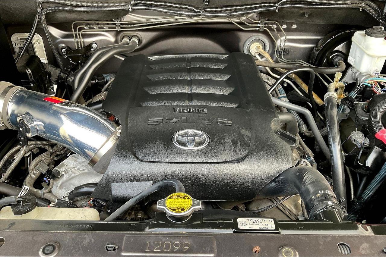 2016 TOYOTA TUNDRA CREWMAX SR5 Houston TX