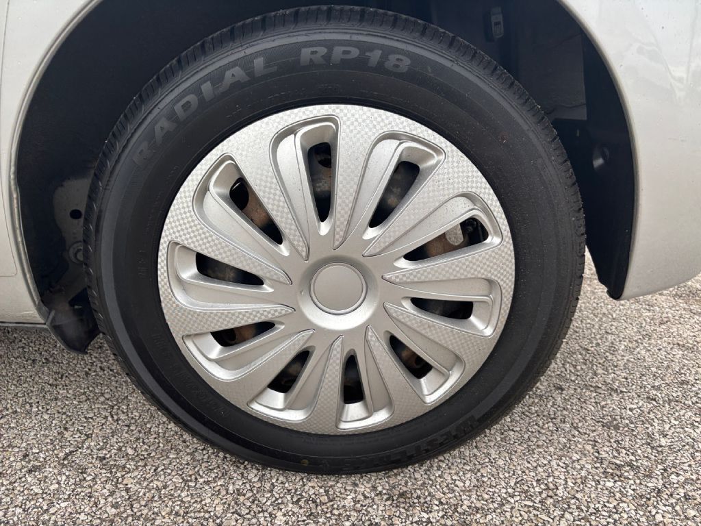 2016 TOYOTA YARIS L Toledo OH