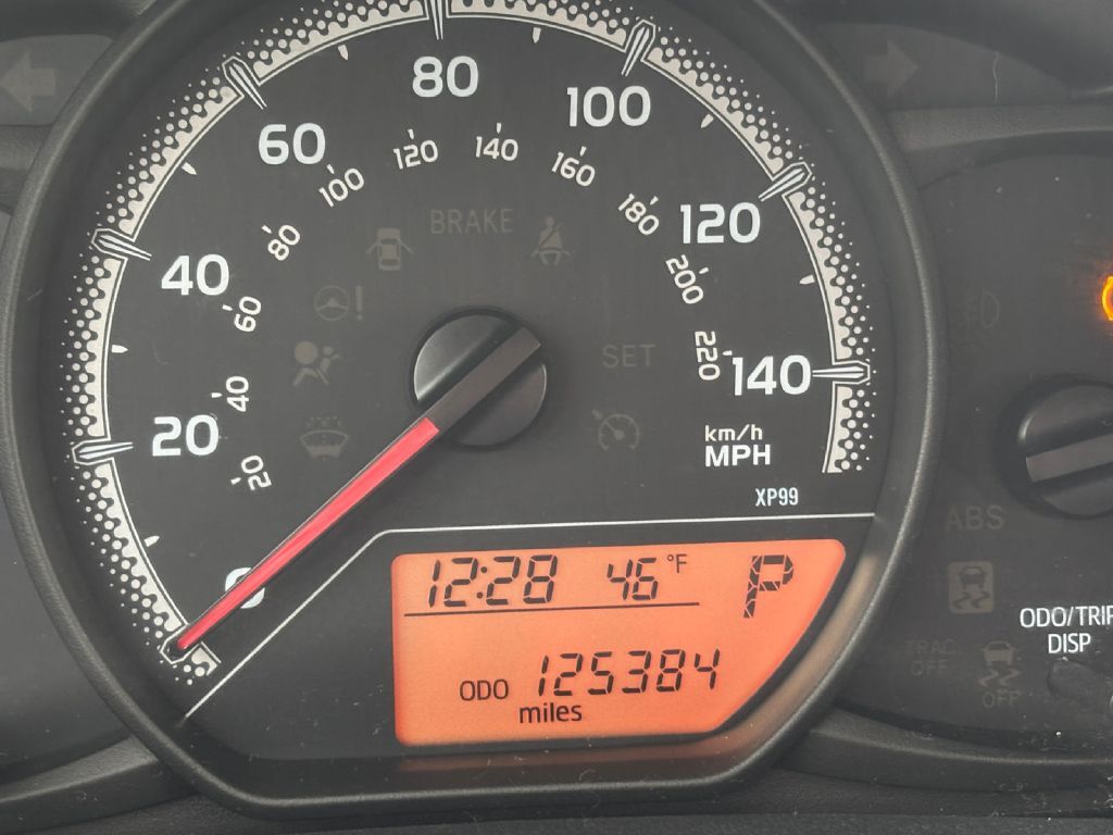 2016 TOYOTA YARIS L Toledo OH