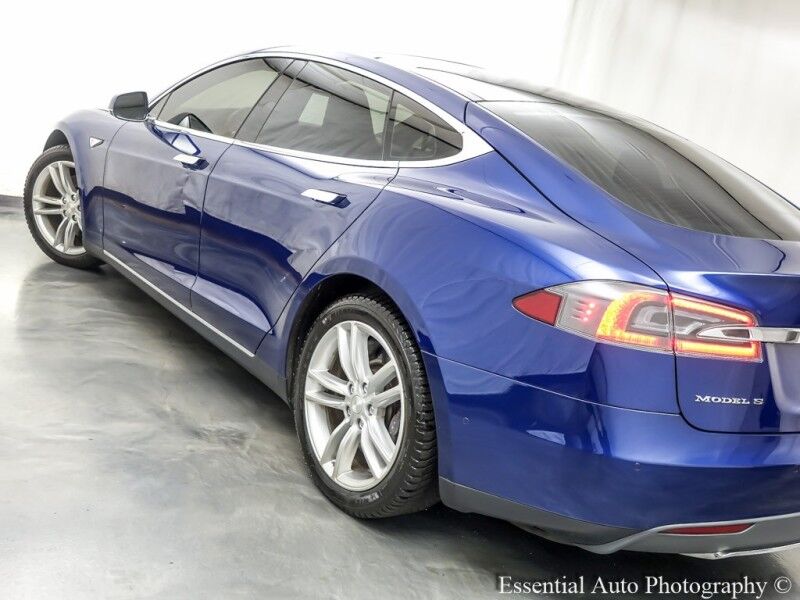 2016 Tesla Model S 70 kWh Battery ELIGIBLE FOR IRS TAX CREDIT!! Willowbrook IL