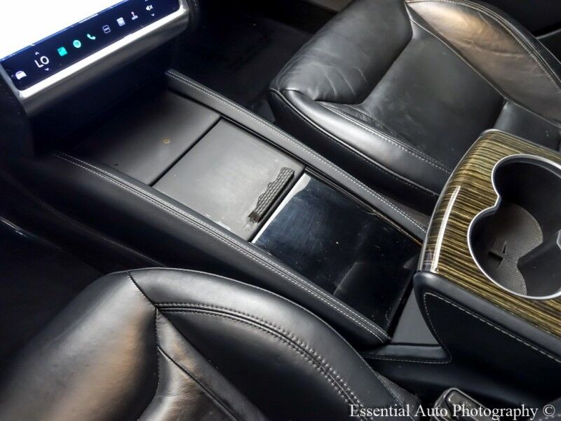 2016 Tesla Model S 70 kWh Battery ELIGIBLE FOR IRS TAX CREDIT!! Willowbrook IL