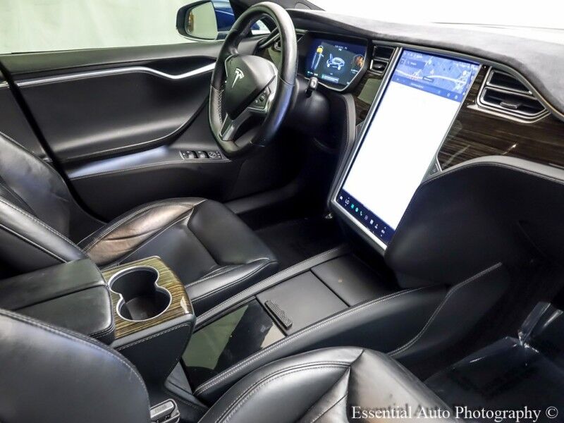 2016 Tesla Model S 70 kWh Battery ELIGIBLE FOR IRS TAX CREDIT!! Willowbrook IL