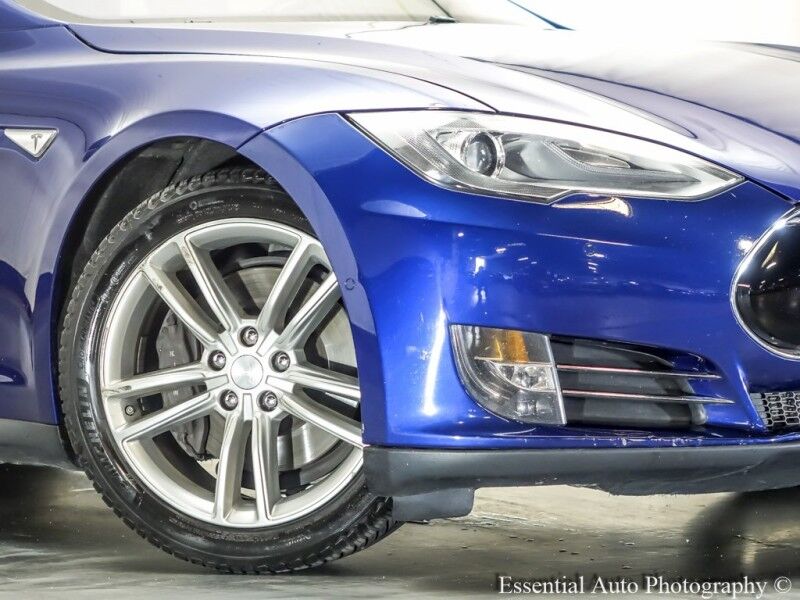 2016 Tesla Model S 70 kWh Battery ELIGIBLE FOR IRS TAX CREDIT!! Willowbrook IL