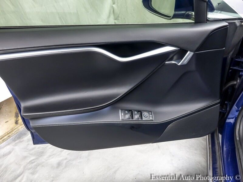 2016 Tesla Model S 70 kWh Battery ELIGIBLE FOR IRS TAX CREDIT!! Willowbrook IL