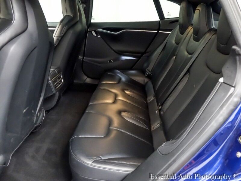 2016 Tesla Model S 70 kWh Battery ELIGIBLE FOR IRS TAX CREDIT!! Willowbrook IL