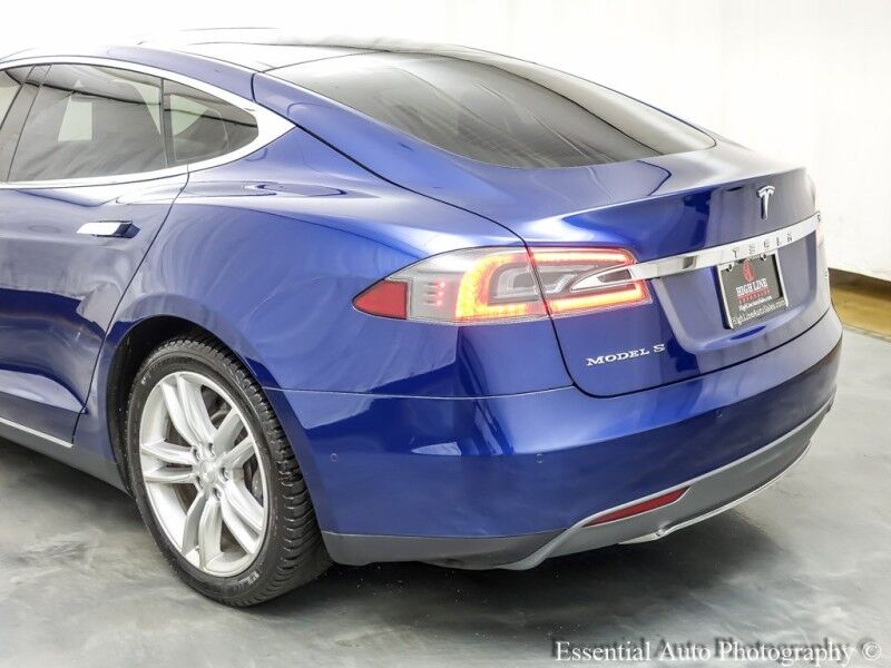 2016 Tesla Model S 70 kWh Battery ELIGIBLE FOR IRS TAX CREDIT!! Willowbrook IL