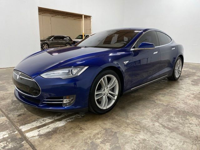 2016 Tesla Model S 70D