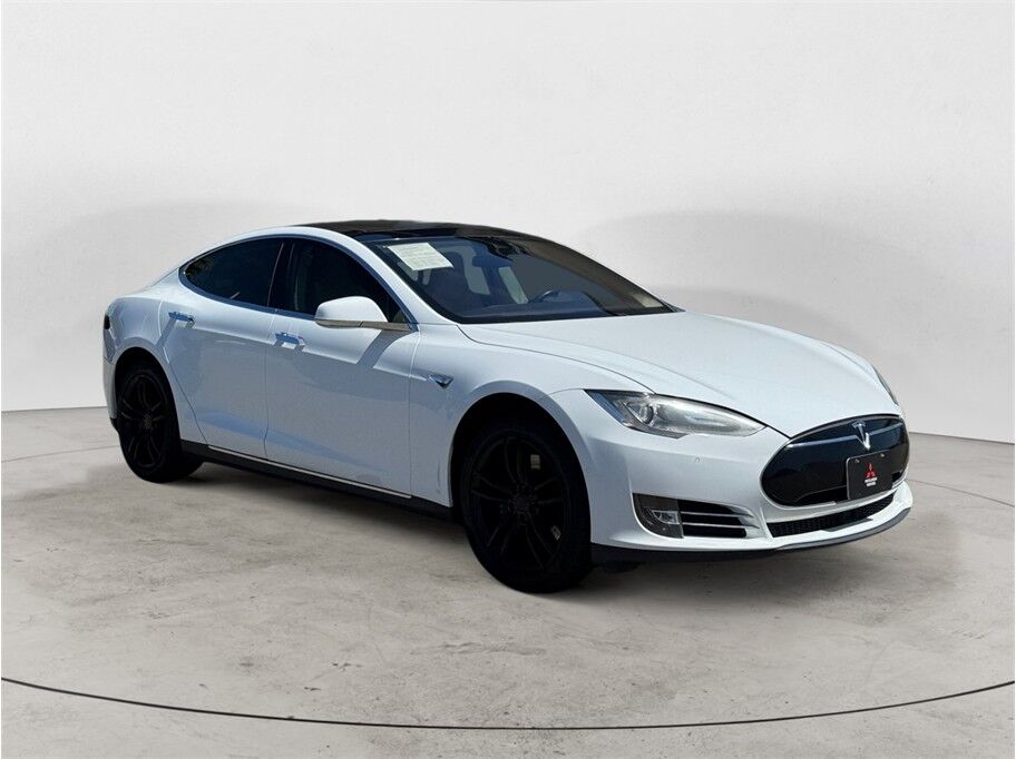 2016 Tesla Model S 70D Sedan 4D Folsom CA