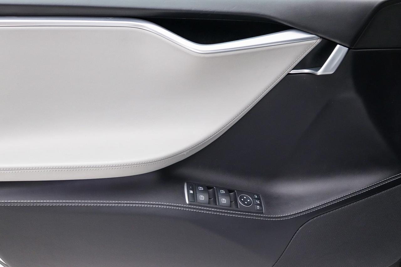 2016 Tesla Model S 90D Newport Beach CA