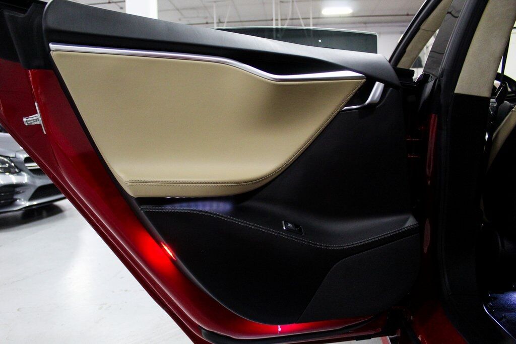 2016 Tesla Model S P90D Tigard OR