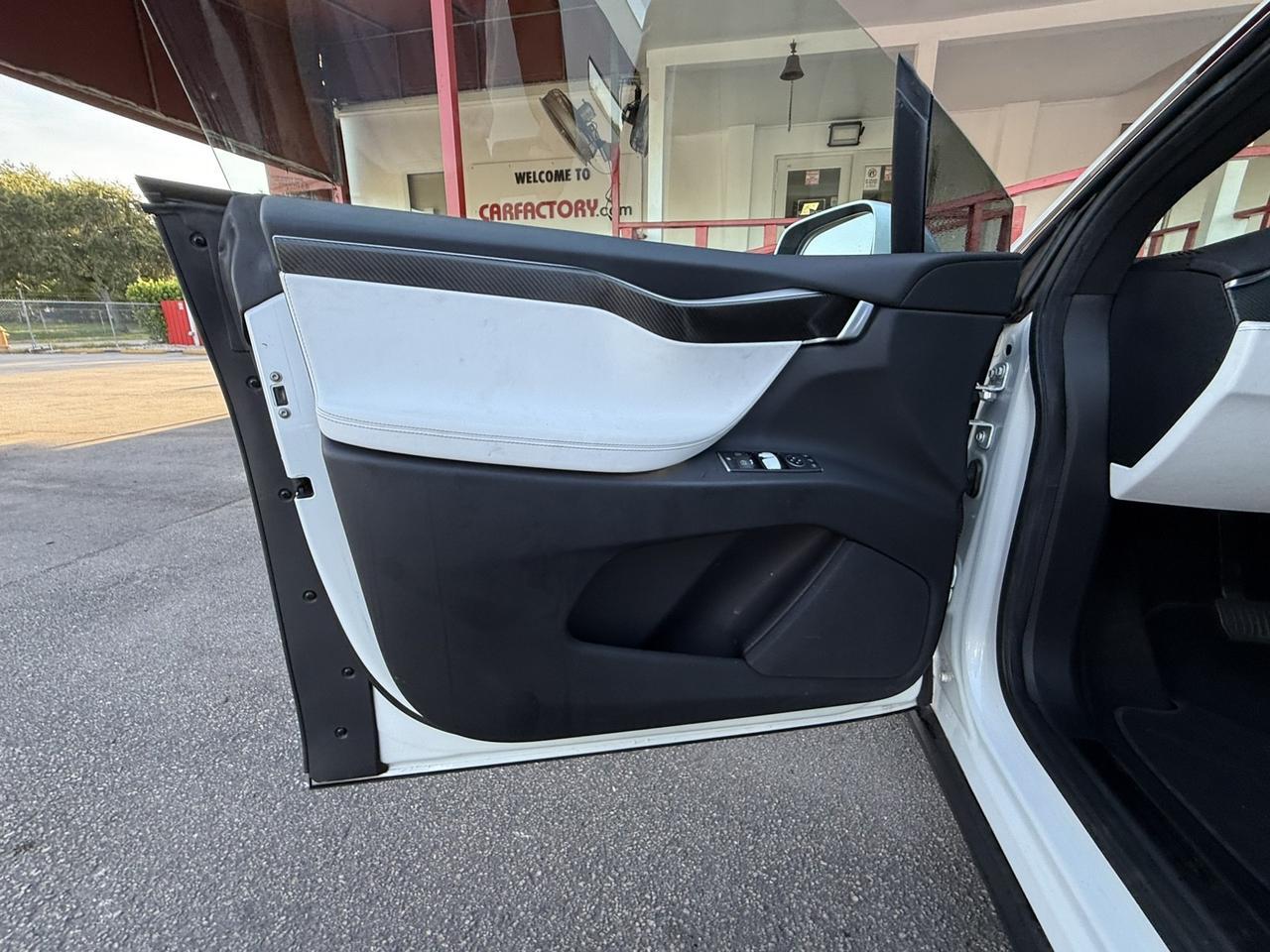 2016 Tesla Model X 70D Miami FL