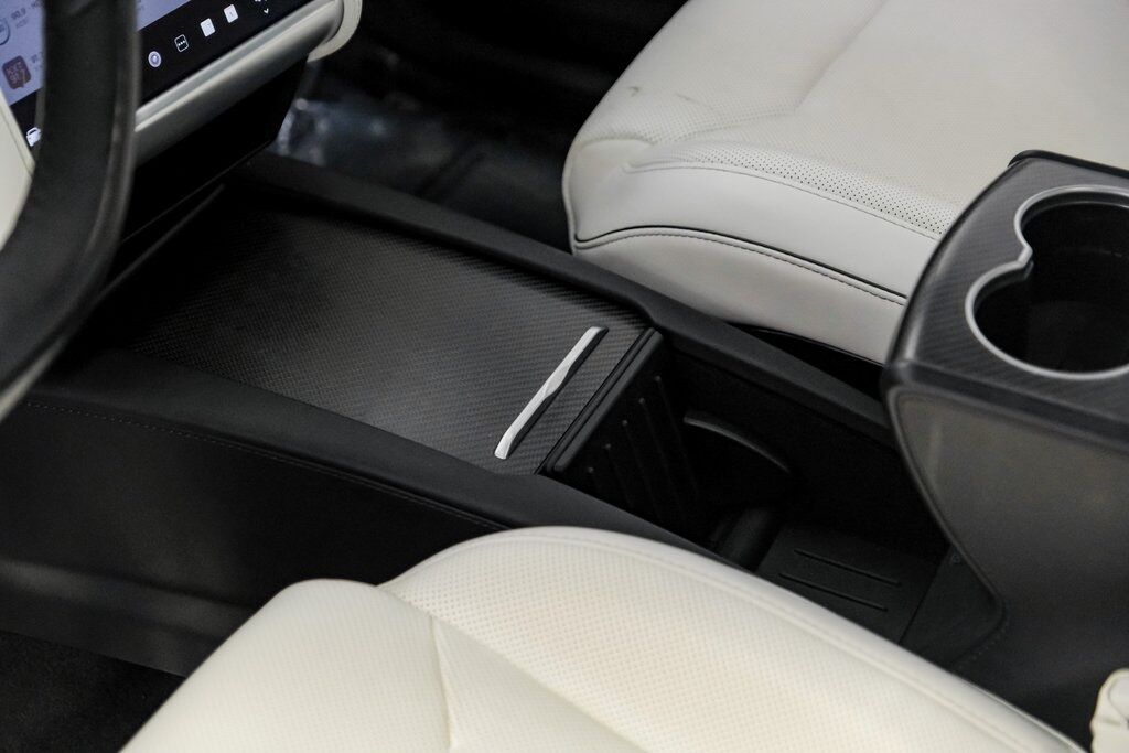 2016 Tesla Model X 75D photo 27