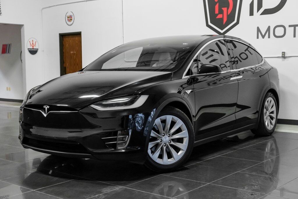 2016 Tesla Model X 75D photo 7