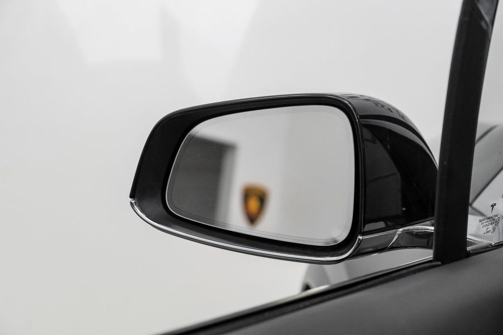 2016 Tesla Model X 75D photo 36