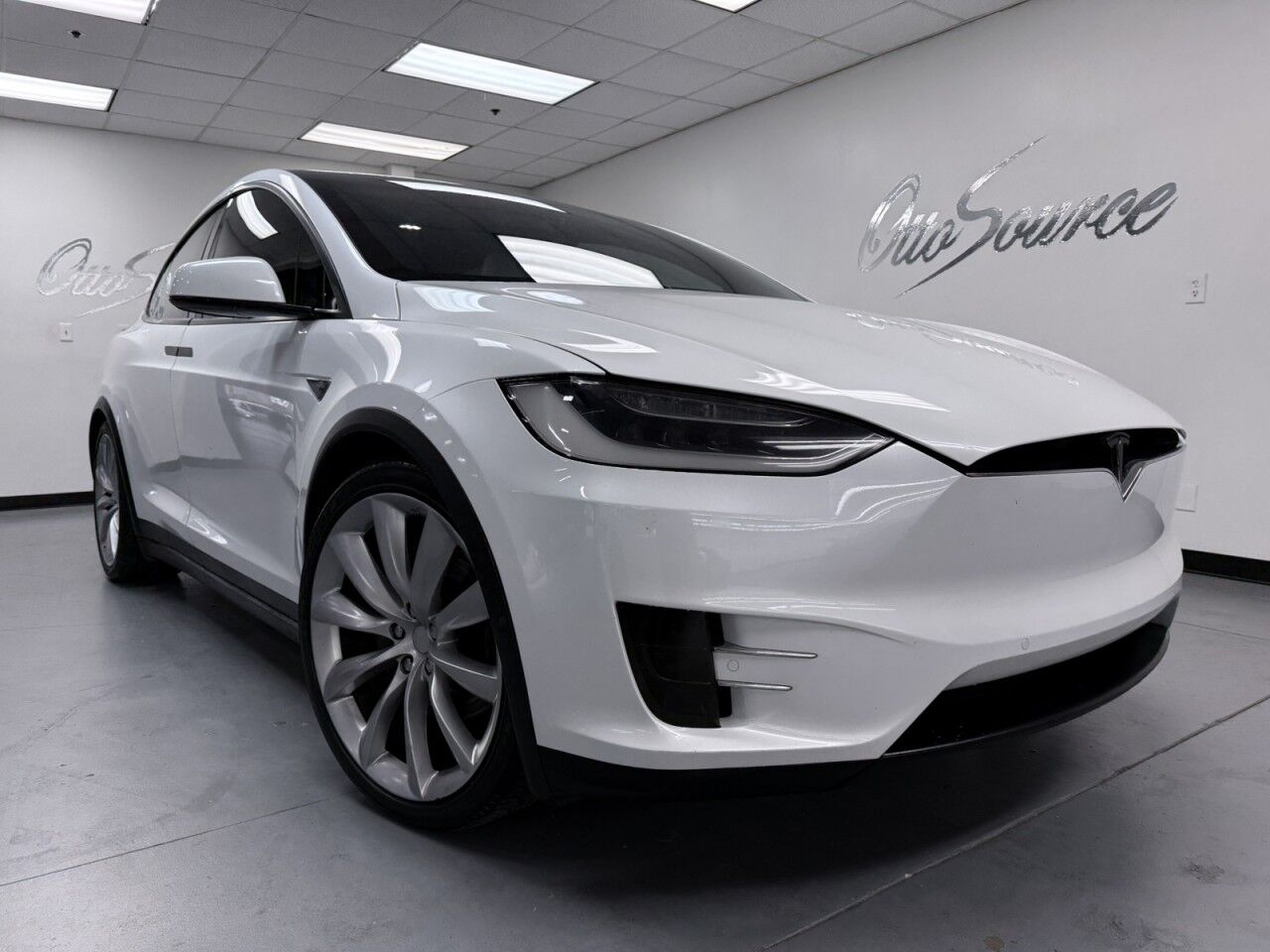2016 Tesla Model X 75D