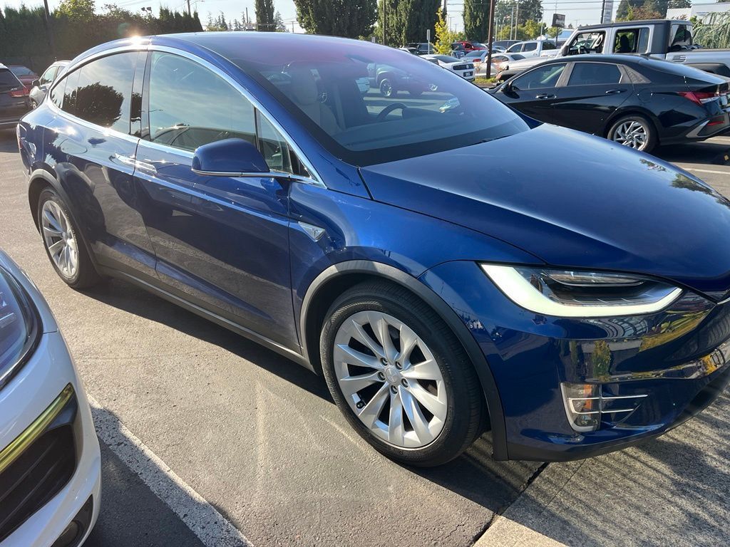 2016 Tesla Model X 90D