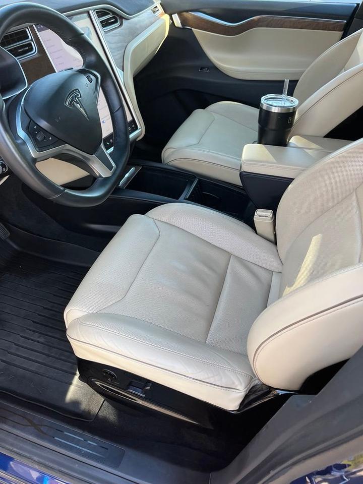 2016 Tesla Model X 90D OR