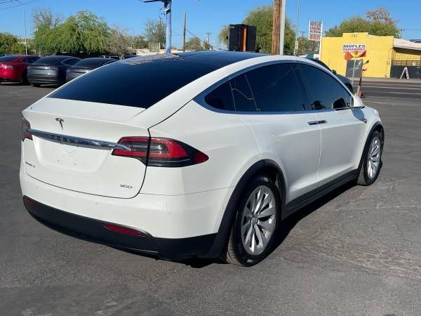2016 Tesla Model X 90D