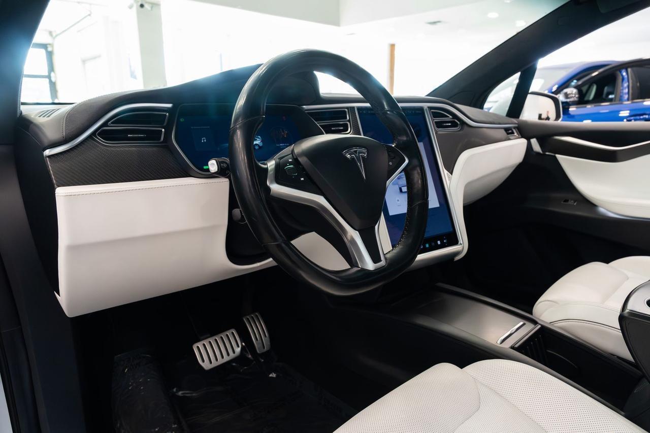 2016 Tesla Model X P90D Gladstone OR