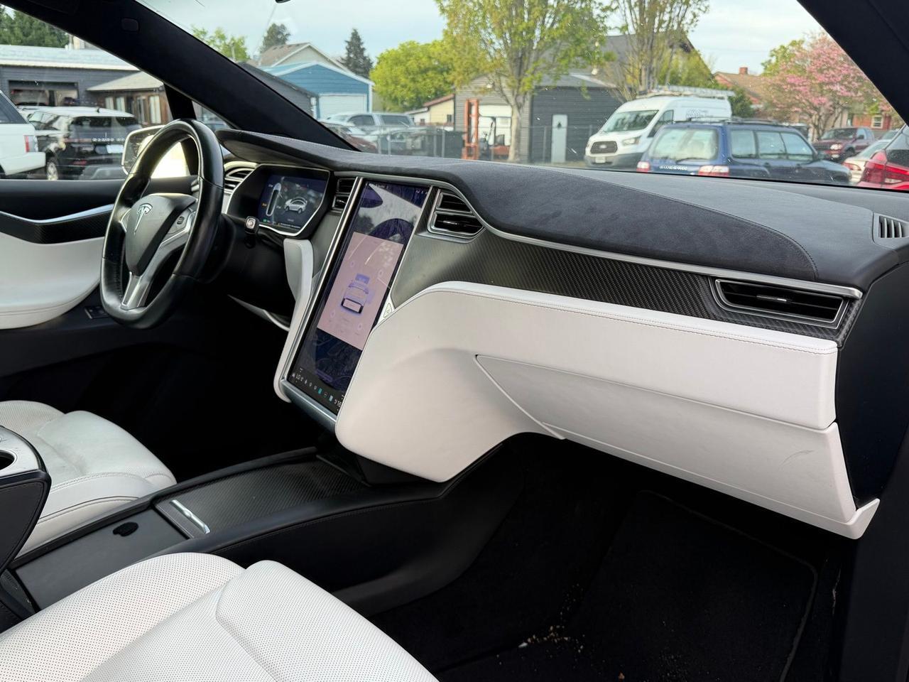 2016 Tesla Model X P90D Gladstone OR