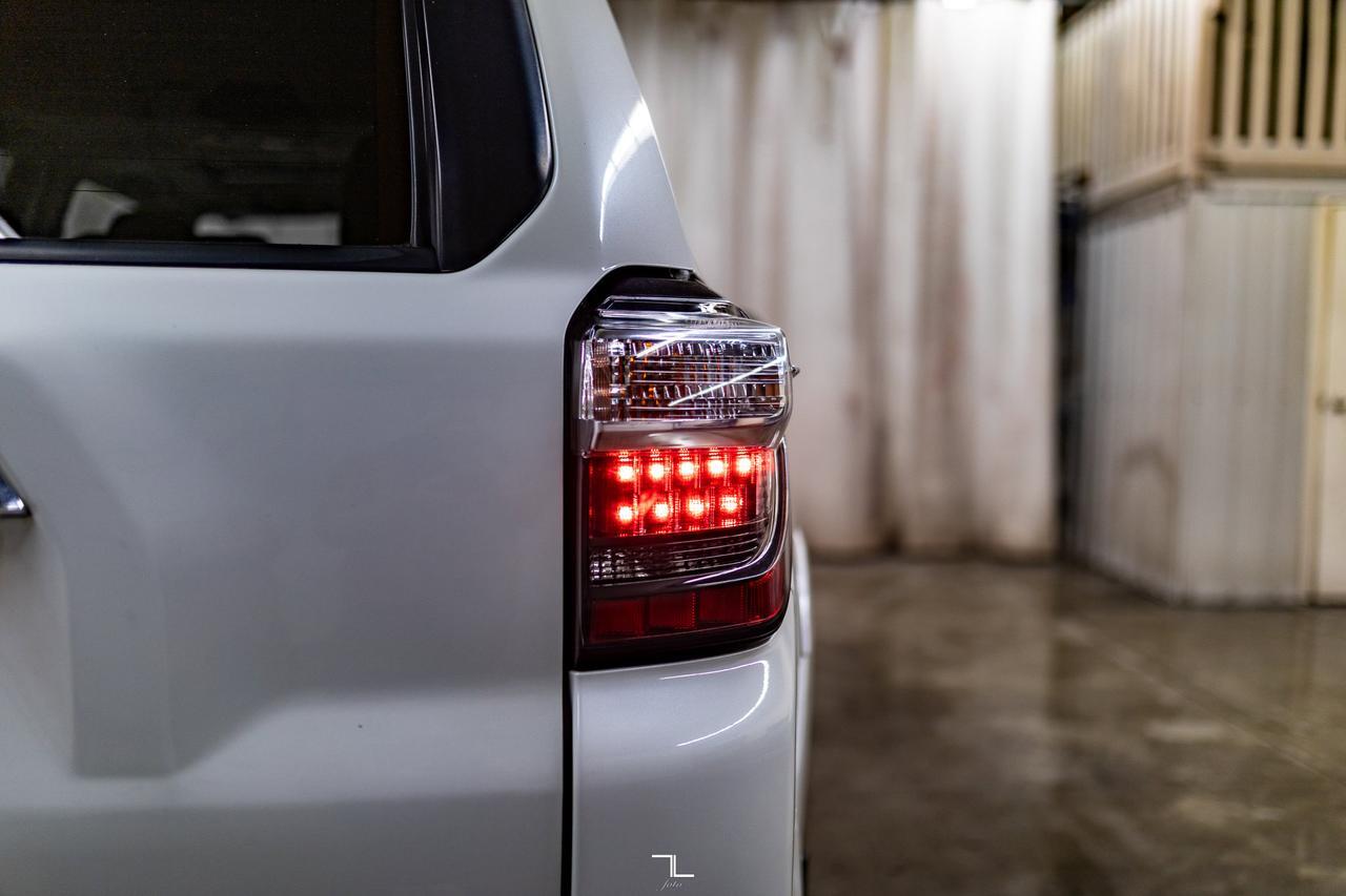 2016 Toyota 4Runner AWD Limited Leather Roof Nav BCam Red Deer AB