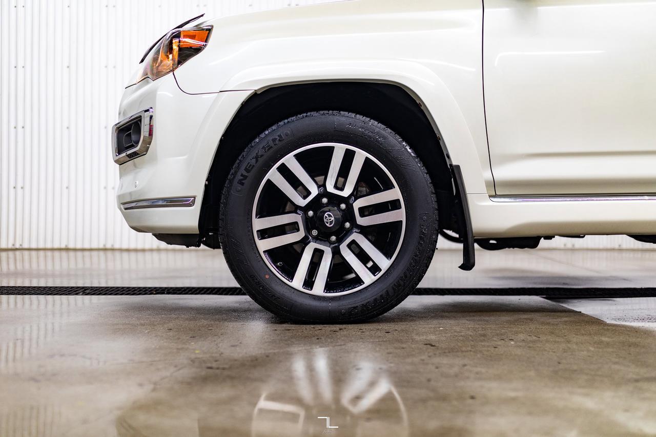 2016 Toyota 4Runner AWD Limited Leather Roof Nav BCam Red Deer AB