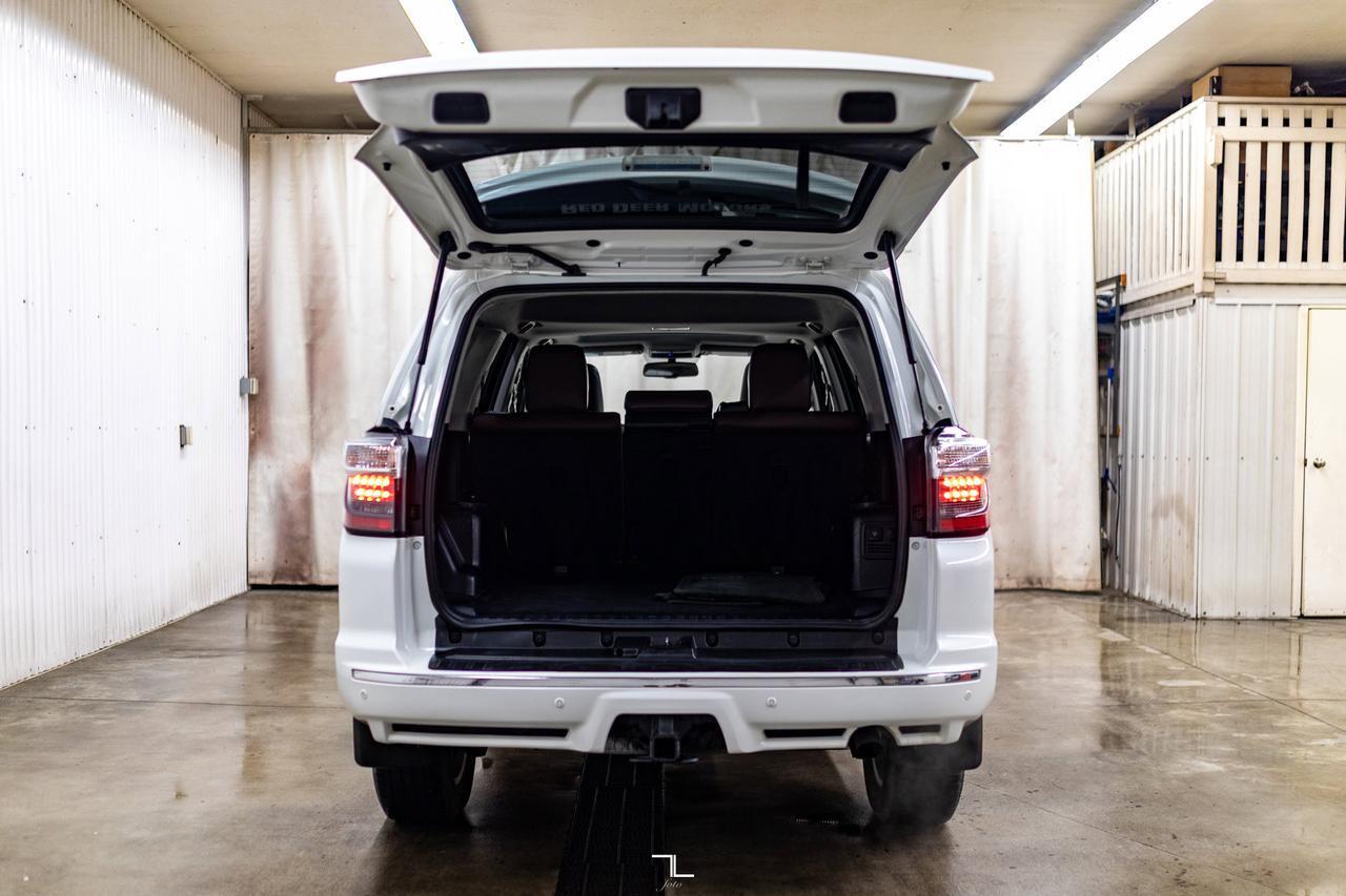 2016 Toyota 4Runner AWD Limited Leather Roof Nav BCam Red Deer AB