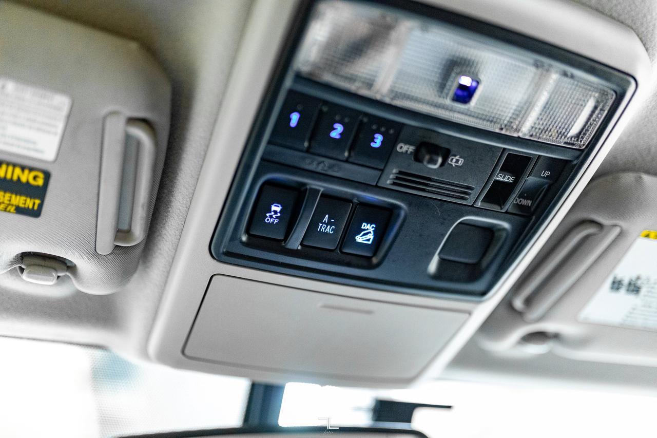 2016 Toyota 4Runner AWD Limited Leather Roof Nav BCam Red Deer AB