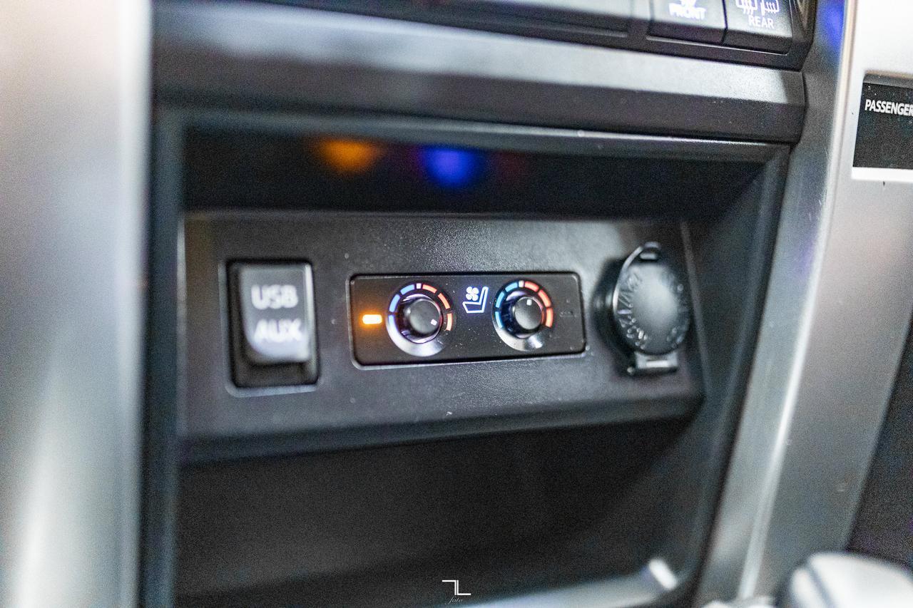 2016 Toyota 4Runner AWD Limited Leather Roof Nav BCam Red Deer AB