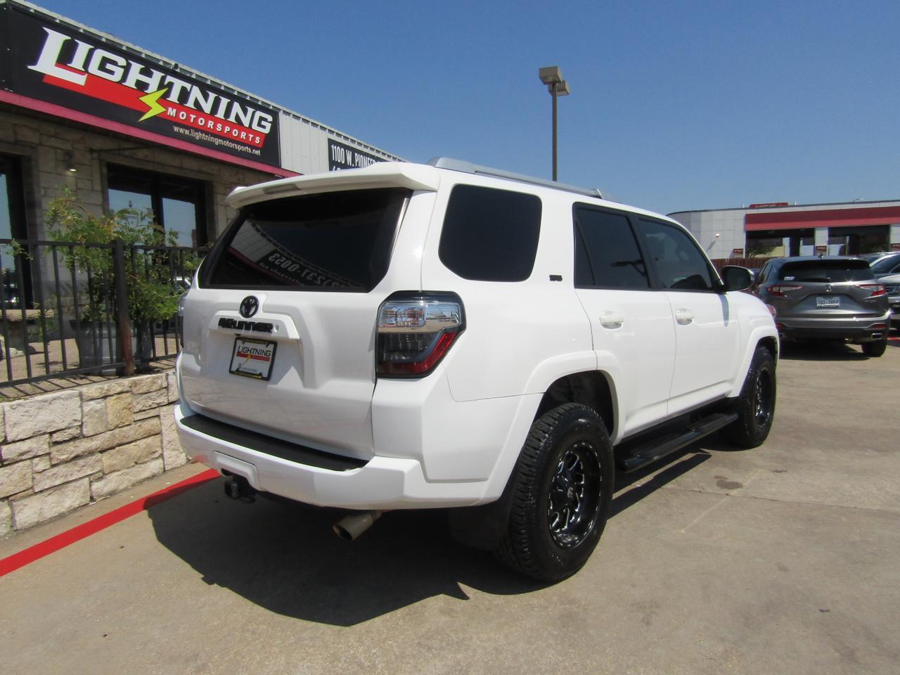 2016 Toyota 4Runner RWD 4dr V6 SR5 (Natl) Grand Prairie TX