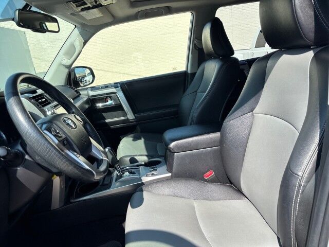 2016 Toyota 4Runner SR5 Cleveland OH