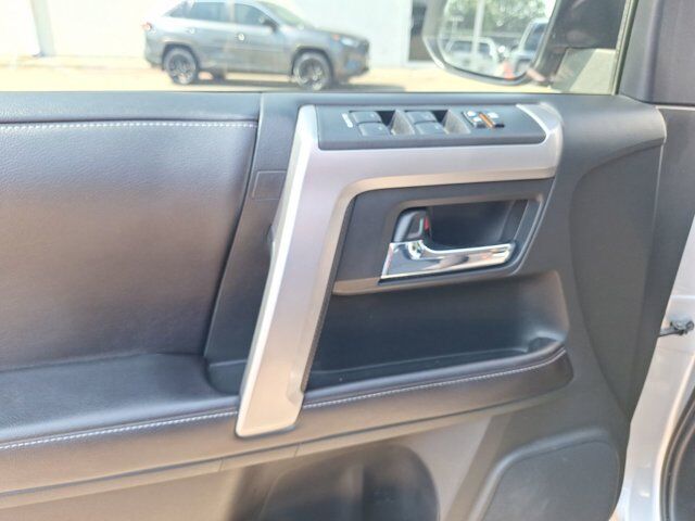 2016 Toyota 4Runner SR5 Hurst TX