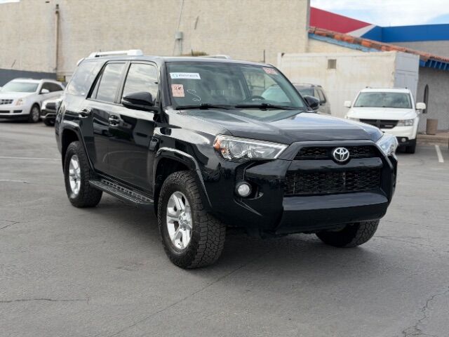 2016 Toyota 4Runner SR5 Premium 4x4 w/ 3rd Row Seating