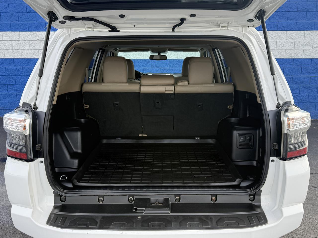 2016 Toyota 4Runner SR5 Premium Connellsville PA