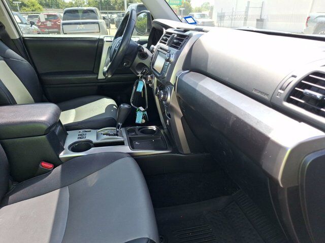 2016 Toyota 4Runner SR5 Premium Hurst TX
