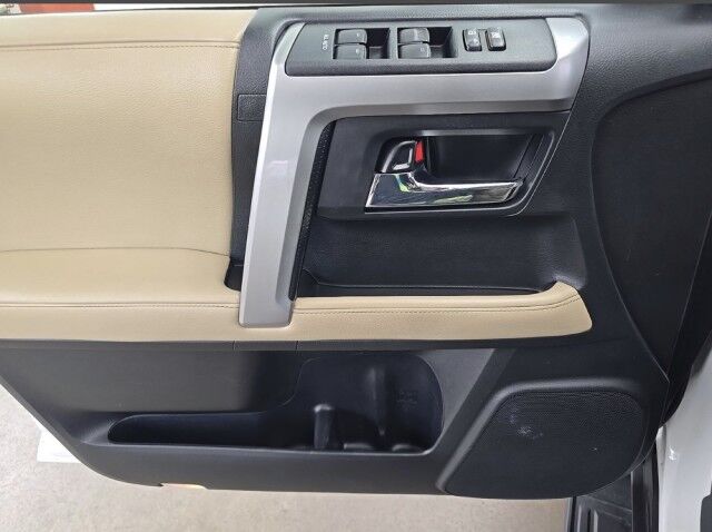 2016 Toyota 4Runner SR5 Whitehall PA