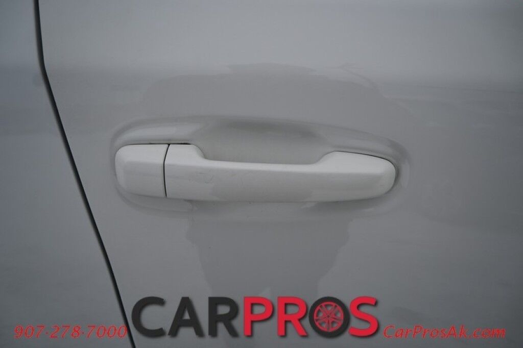 2016 Toyota 4Runner Trail Edition - 4.0L V6 - 4X4 - Remote Start - Navigation - Bluetooth - Backup Camera - Keyless Entry - Power Windows & Door Locks - TRD Pro Wheels - Tow Package Anchorage AK