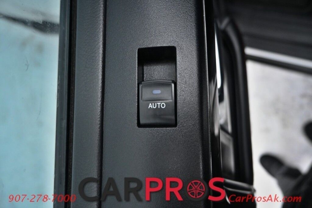 2016 Toyota 4Runner Trail Edition - 4X4 - Kinetic Dynamic Suspension System - Remote Start - Navigation - Bluetooth - Backup Camera - Keyless Entry - TRD Pro Wheels - Tow Package Anchorage AK