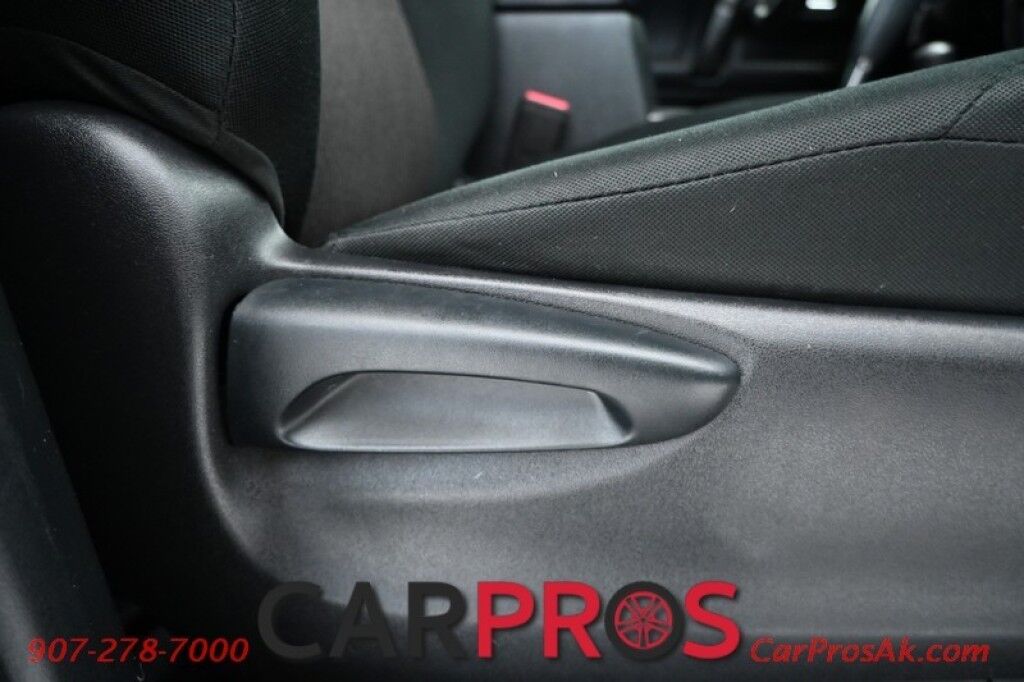 2016 Toyota 4Runner Trail Edition - 4X4 - Kinetic Dynamic Suspension System - Remote Start - Navigation - Bluetooth - Backup Camera - Keyless Entry - TRD Pro Wheels - Tow Package Anchorage AK