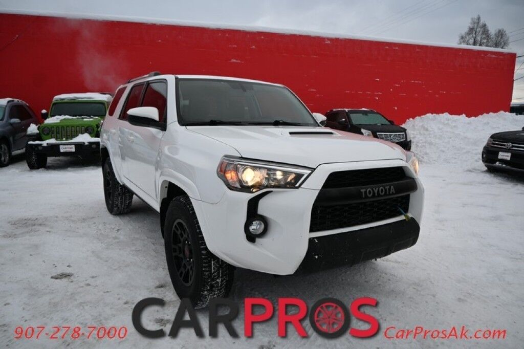 2016 Toyota 4Runner Trail Edition - 4X4 - Kinetic Dynamic Suspension System - Remote Start - Navigation - Bluetooth - Backup Camera - Keyless Entry - TRD Pro Wheels - Tow Package