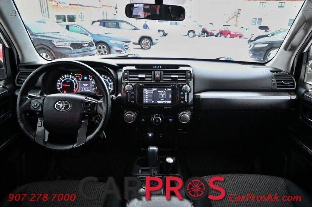 2016 Toyota 4Runner Trail Edition - 4X4 - Kinetic Dynamic Suspension System - Remote Start - Navigation - Bluetooth - Backup Camera - Keyless Entry - TRD Pro Wheels - Tow Package Anchorage AK