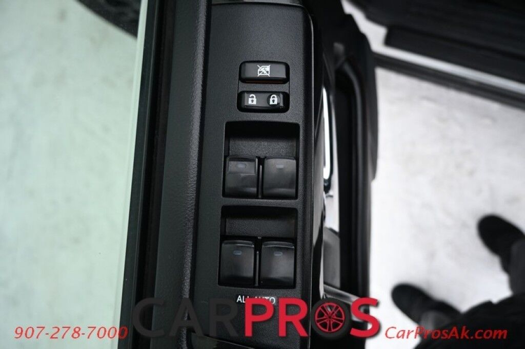 2016 Toyota 4Runner Trail Edition - 4X4 - Kinetic Dynamic Suspension System - Remote Start - Navigation - Bluetooth - Backup Camera - Keyless Entry - TRD Pro Wheels - Tow Package Anchorage AK