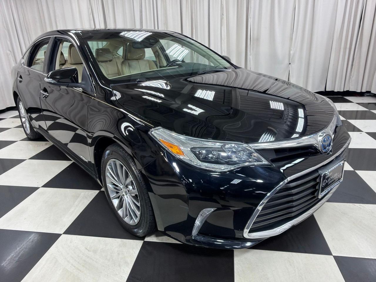 2016 Toyota Avalon Hybrid