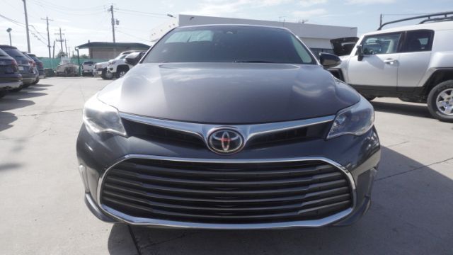 2016 Toyota Avalon Limited Laredo TX