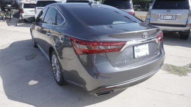2016 Toyota Avalon Limited Laredo TX