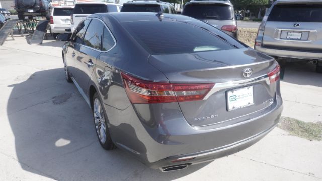 2016 Toyota Avalon Limited Laredo TX