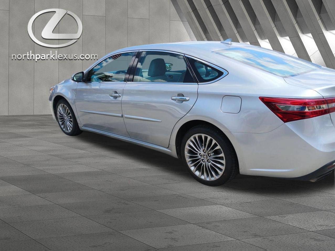 2016 Toyota Avalon Limited