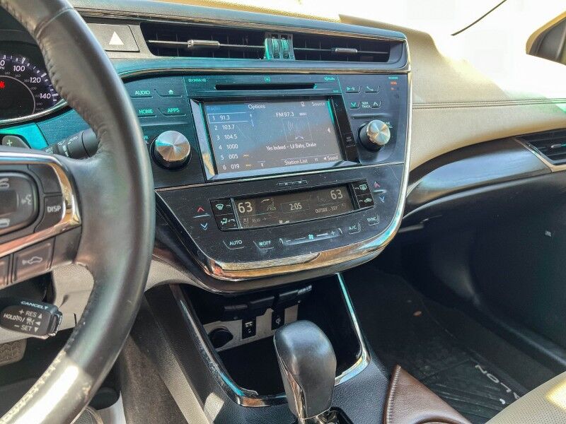 2016 Toyota Avalon Limited Wilmington NC