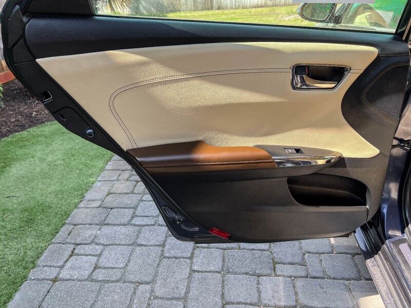 2016 Toyota Avalon Limited Wilmington NC